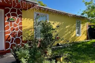 15724 SW 304th Terrace, Homestead, FL 33033 - Photo 3