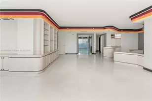 3802 NE 207th St, Aventura, FL 33180 - Photo 9