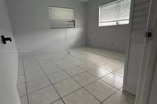 1816 McKinley St, Hollywood, FL 33020 - Photo 9