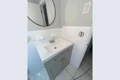 1816 McKinley St #12, Hollywood, FL 33020 - Photo 15