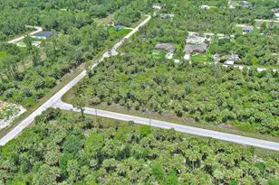 134 S Navarra Ave, Lehigh Acres, FL 33974 - Photo 13