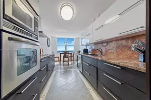 2751 S Ocean Dr, Hollywood, FL 33019 - Photo 5