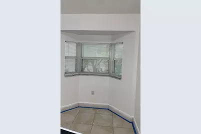 1250 SE 28th Ct #203, Homestead, FL 33035 - Photo 9