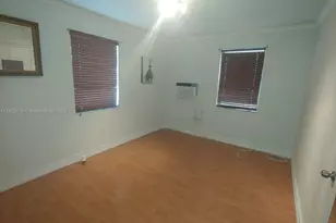 7928 Harding Ave, Miami Beach, FL 33141 - Photo 17