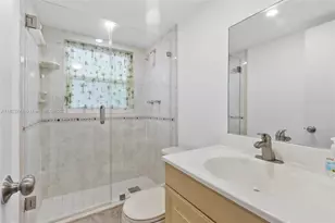 7887 Golf Cir Dr, Margate, FL 33063 - Photo 13