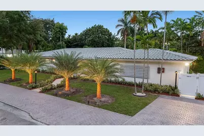 11530 NE 7th Ave, Biscayne Park, FL 33161 - Photo 57