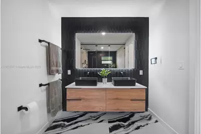 11530 NE 7th Ave, Biscayne Park, FL 33161 - Photo 41