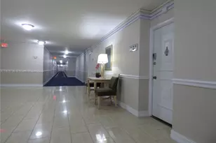 5005 Collins Ave, Miami Beach, FL 33140 - Photo 5