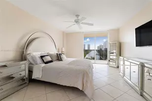 3375 N Country Club Dr, Aventura, FL 33180 - Photo 19