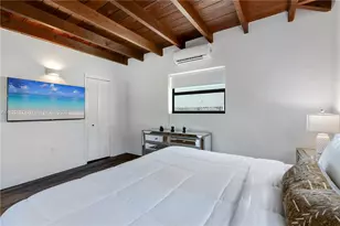 11534 NE 13th Ave, Miami, FL 33161 - Photo 17