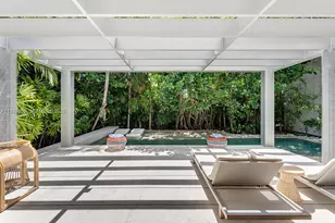 11 Lagorce Cir, Miami Beach, FL 33141 - Photo 13