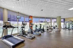 16400 Collins Ave, Sunny Isles Beach, FL 33160 - Photo 21