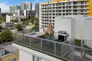 481 NE 29th St, Miami, FL 33137 - Photo 3