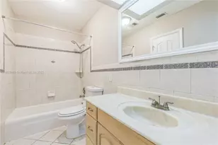 156 SW 126th Ave, Plantation, FL 33325 - Photo 11