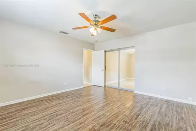 156 SW 126th Ave, Plantation, FL 33325 - Photo 27