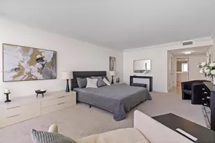 2200 S Ocean Ln, Fort Lauderdale, FL 33316 - Photo 29