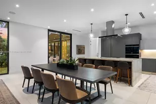 8875 SW 61st Ct, Pinecrest, FL 33156 - Photo 11