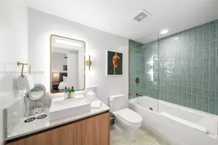 601 NE 1st Ave, Miami, FL 33132 - Photo 9