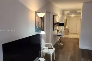 5700 Collins Ave, Miami Beach, FL 33140 - Photo 11