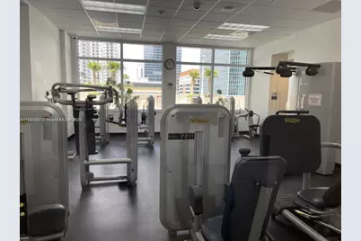 1200 Brickell Bay Dr #1518, Miami, FL 33131 - Photo 21