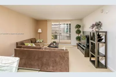 1200 Brickell Bay Dr #1518, Miami, FL 33131 - Photo 15