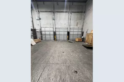 9667 NW 33rd St, Doral, FL 33172 - Photo 13