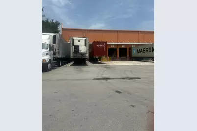 9667 NW 33rd St, Doral, FL 33172 - Photo 3