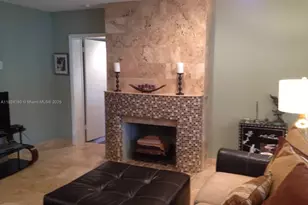 324 Lavilla Dr, Miami Springs, FL 33166 - Photo 11