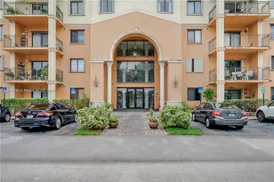 9340 Fontainebleau Blvd, Miami, FL 33172 - Photo 23
