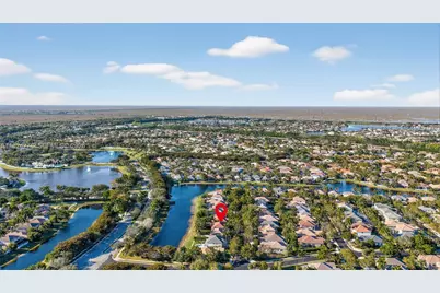 1325 Chenille Cir, Weston, FL 33327 - Photo 9