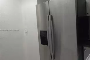 9300 Fontainebleau Blvd, Miami, FL 33172 - Photo 17