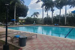 9300 Fontainebleau Blvd, Miami, FL 33172 - Photo 51