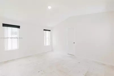 922 Falling Water Rd, Weston, FL 33326 - Photo 17