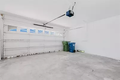 922 Falling Water Rd, Weston, FL 33326 - Photo 19