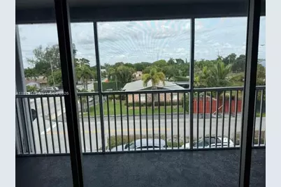 215 SE 3rd Ave #307B, Hallandale Beach, FL 33009 - Photo 31