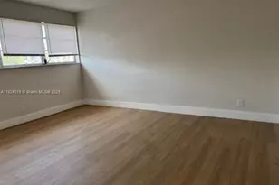 215 SE 3rd Ave, Hallandale Beach, FL 33009 - Photo 11