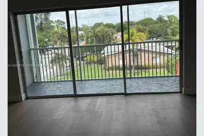215 SE 3rd Ave #307B, Hallandale Beach, FL 33009 - Photo 25