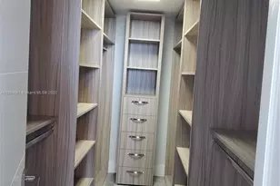 13499 Biscayne Blvd, North Miami, FL 33181 - Photo 9