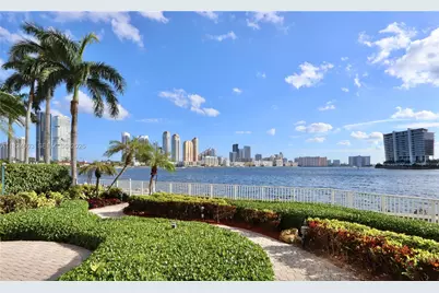 3530 Mystic Pointe Dr #506, Aventura, FL 33180 - Photo 1