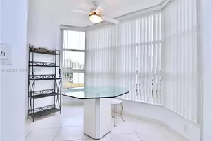 3530 Mystic Pointe Dr, Aventura, FL 33180 - Photo 15