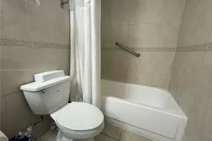 19201 Collins Ave, Sunny Isles Beach, FL 33160 - Photo 39