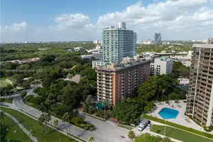 2951 S Bayshore Dr, Miami, FL 33133 - Photo 31