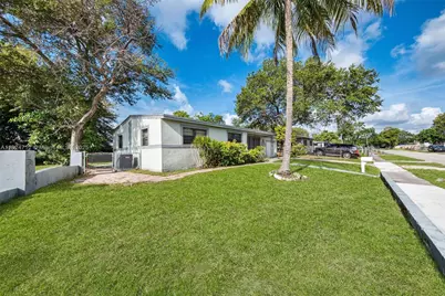 2410 NW 170th Ter, Miami Gardens, FL 33056 - Photo 3
