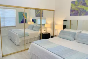 326 Harrison St, Hollywood, FL 33019 - Photo 21