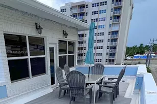 326 Harrison St, Hollywood, FL 33019 - Photo 29
