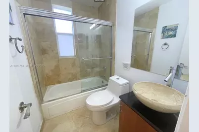 326 Harrison St #303A, Hollywood, FL 33019 - Photo 23