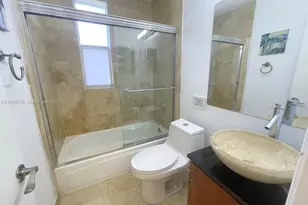 326 Harrison St, Hollywood, FL 33019 - Photo 23