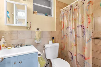 31 SW 58th Ct, Miami, FL 33144 - Photo 35