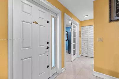 10091 SW 137th Pl, Miami, FL 33186 - Photo 7