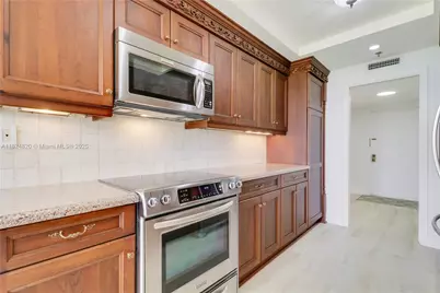 1300 S Highway A1A #311, Jupiter, FL 33477 - Photo 17